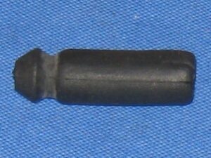 Tülle Gaszug am Vergaser