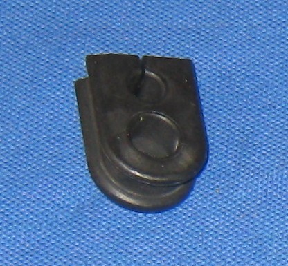 Tülle Pluskabel am Motor