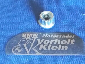 Vielzahnmutter Hinterradschwinge