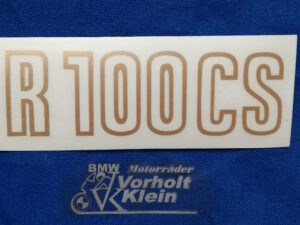R 100 CS Aufkleber in gold
