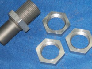 Mutter für Schwingenbolzen