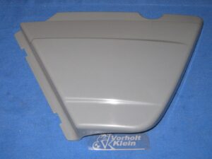 Batteriebadcekung rechts grundiert