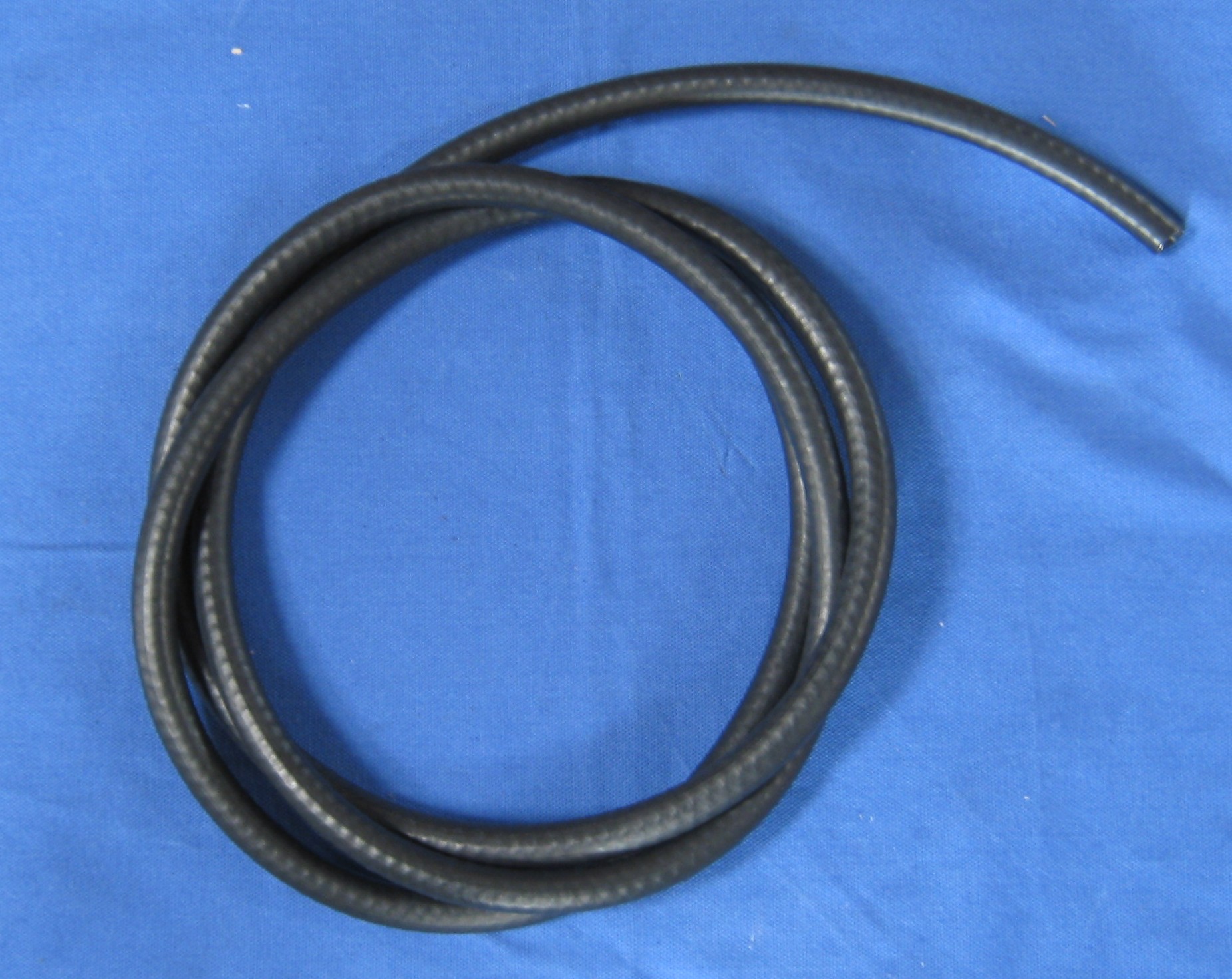 Benzinschlauch glatt 1 m Benzinschlauch glatt 1 m