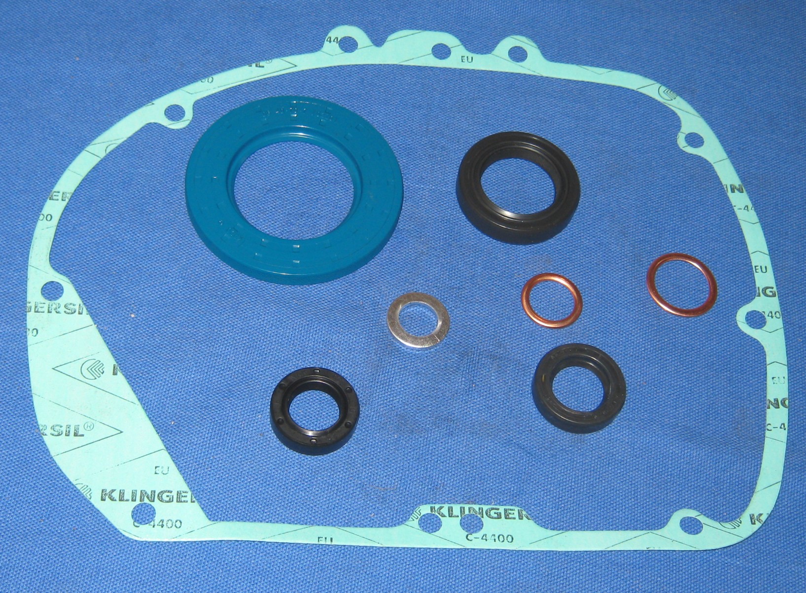 Dichtsatz alle 5 Gang Getrieb mit Kickstarter, nicht für Paralever Modelle