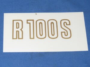 Aufkleber R 100 S in gold
