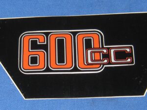 Aufkleber Siebdruck 600 cc, rot/silber